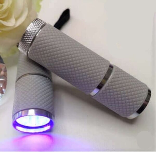 Ultra violetna lampa UV siva rev2
